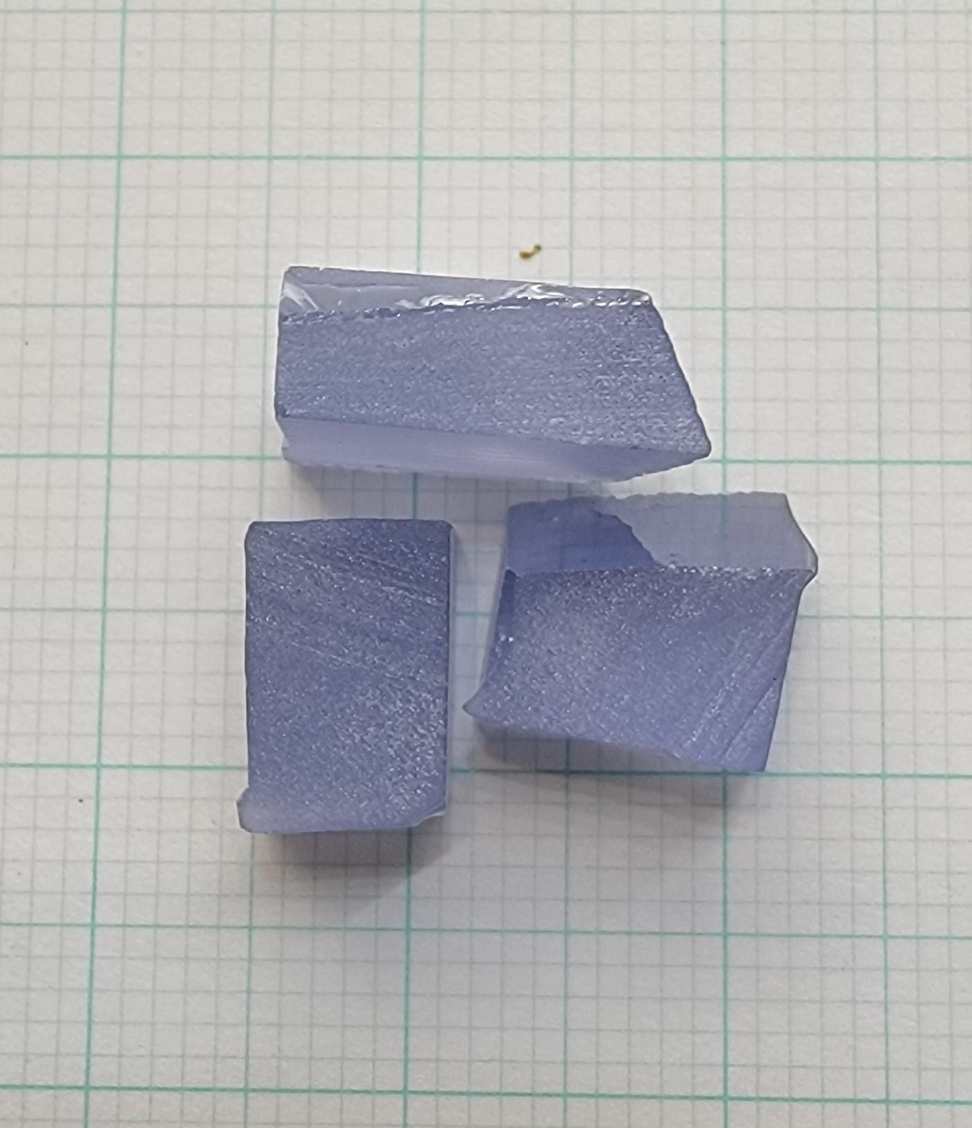 Blue Sapphire Rough, Czochralski Grown Sapphire Crystals