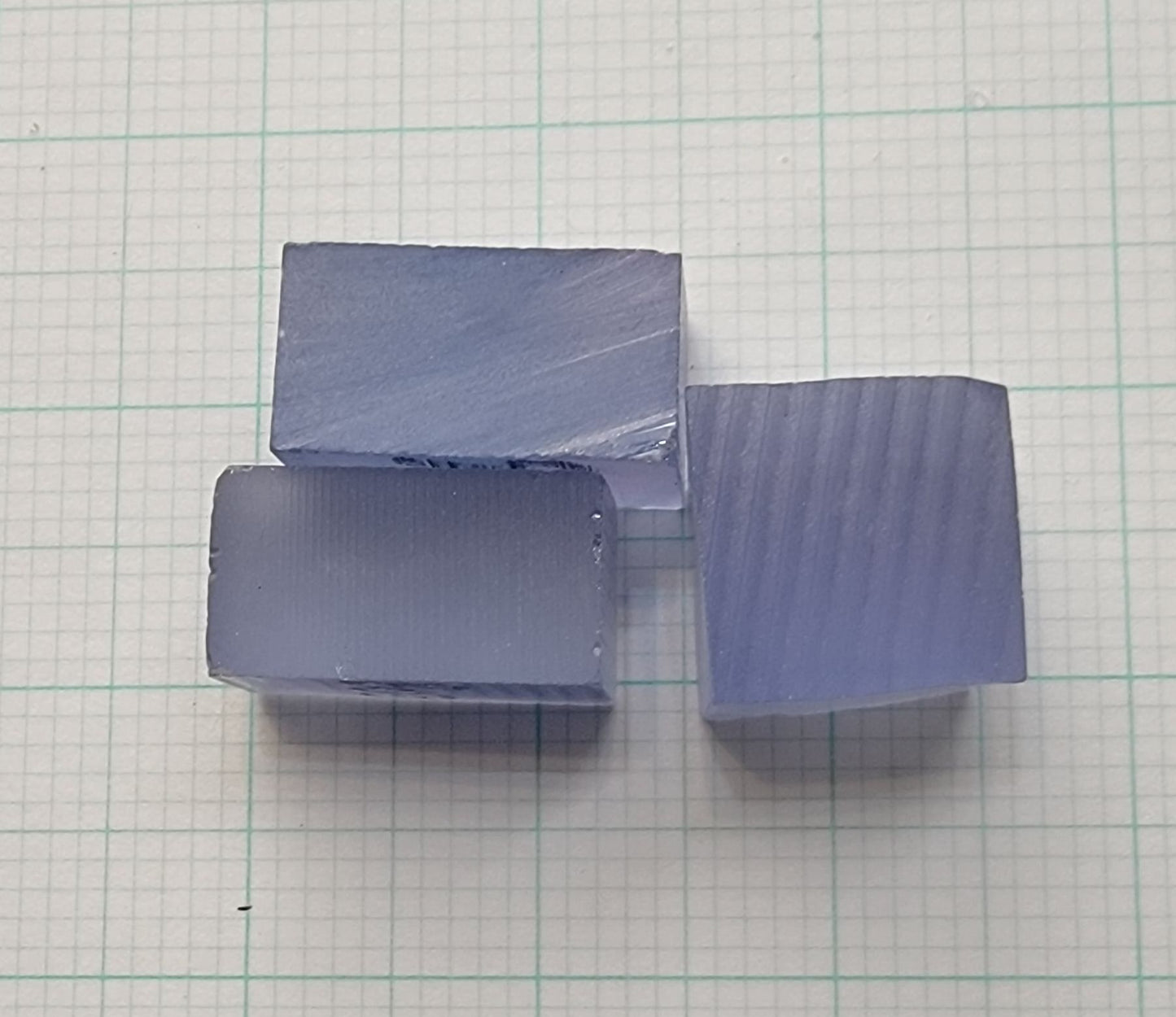 Blue Sapphire Rough, Czochralski Grown Sapphire Crystals