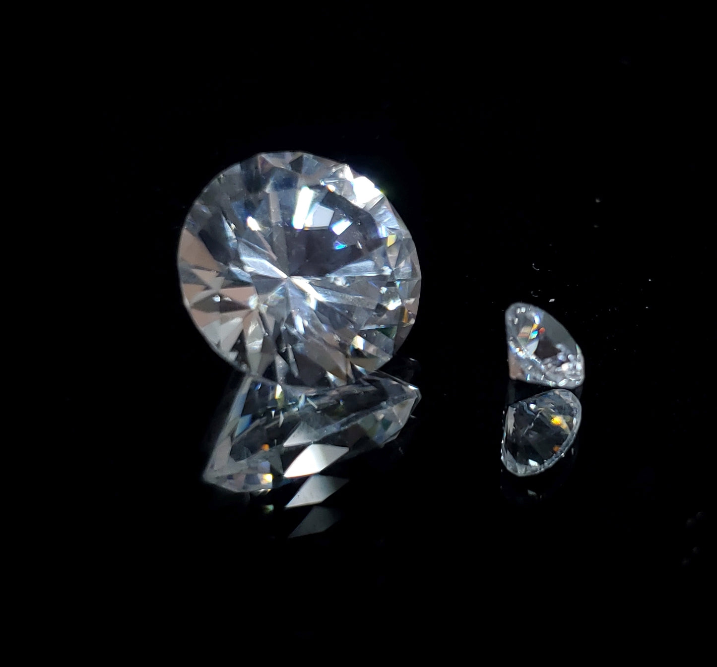 LSO Faceted Loose Gems Blue Fluorescent Glow in the Dark Scintillator