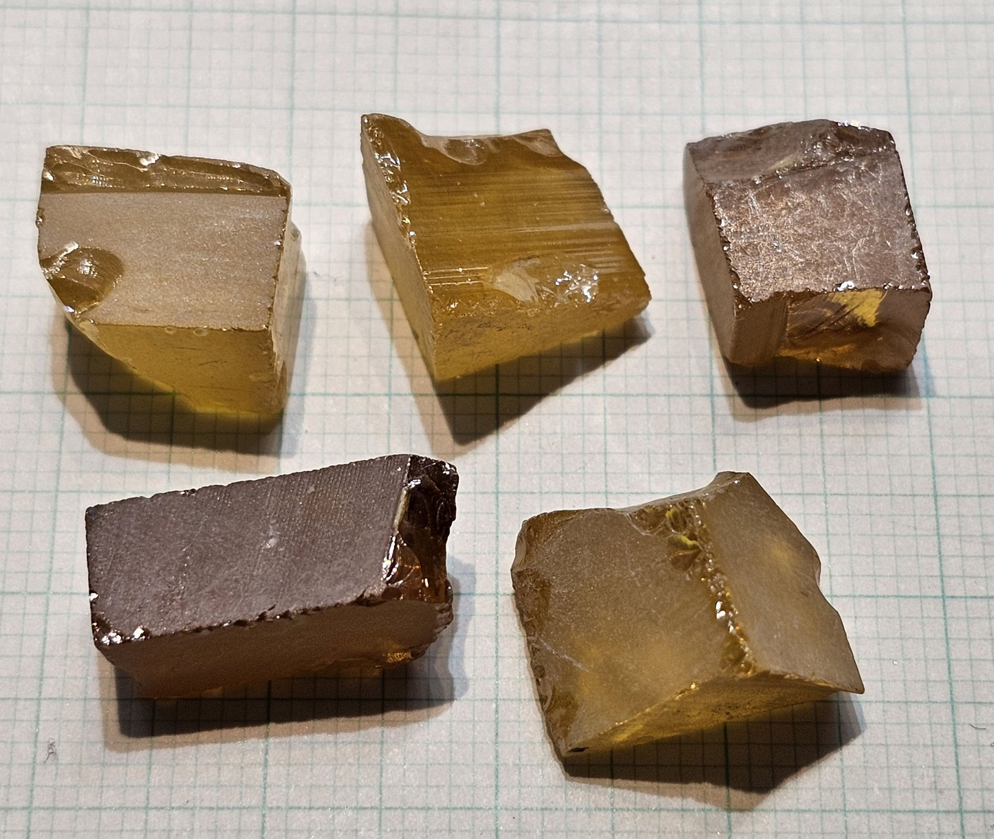 BGO20 Bismuth Germanate Facet Rough