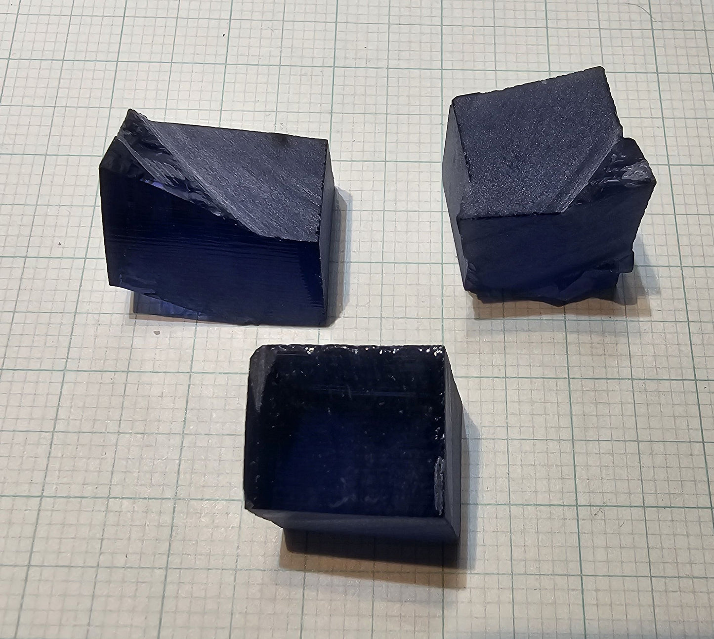 Blue Sapphire Rough, Czochralski Grown Sapphire Crystals