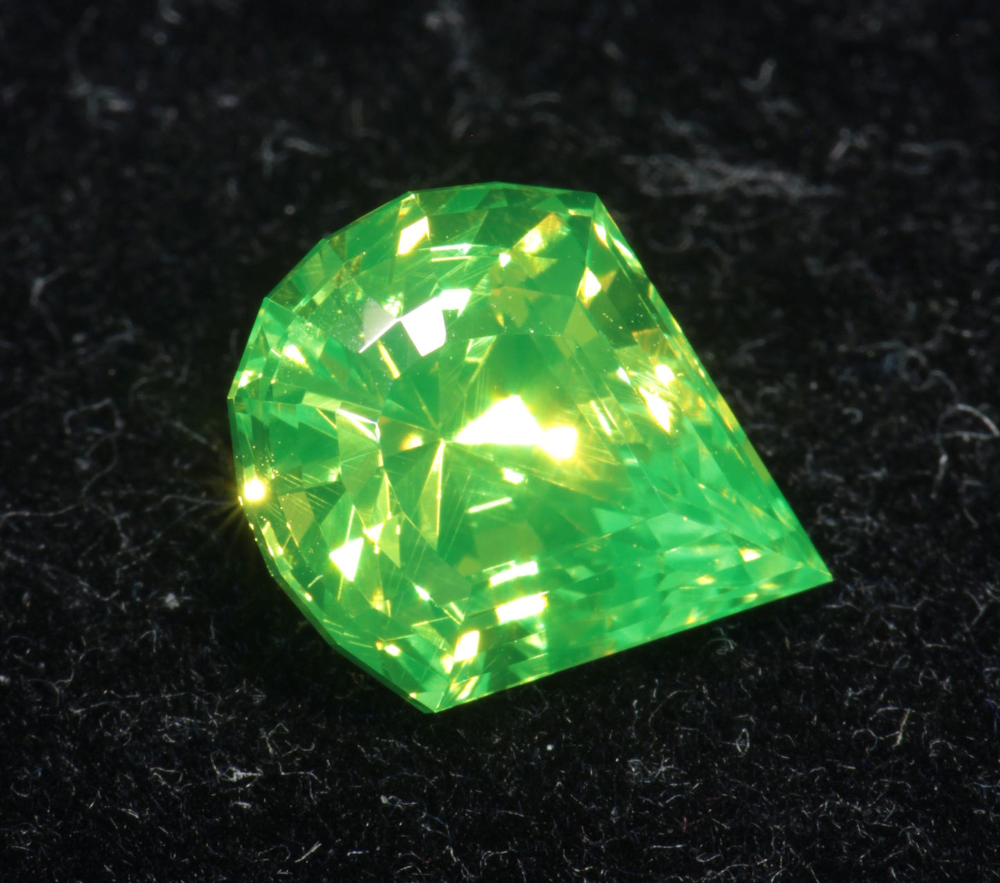 LuAG Lumogarnet Faceted Loose Gems