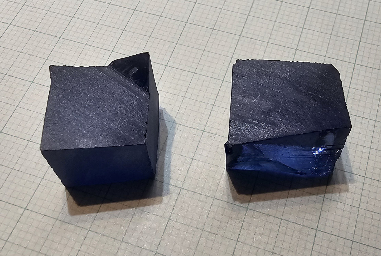 Blue Sapphire Rough, Czochralski Grown Sapphire Crystals