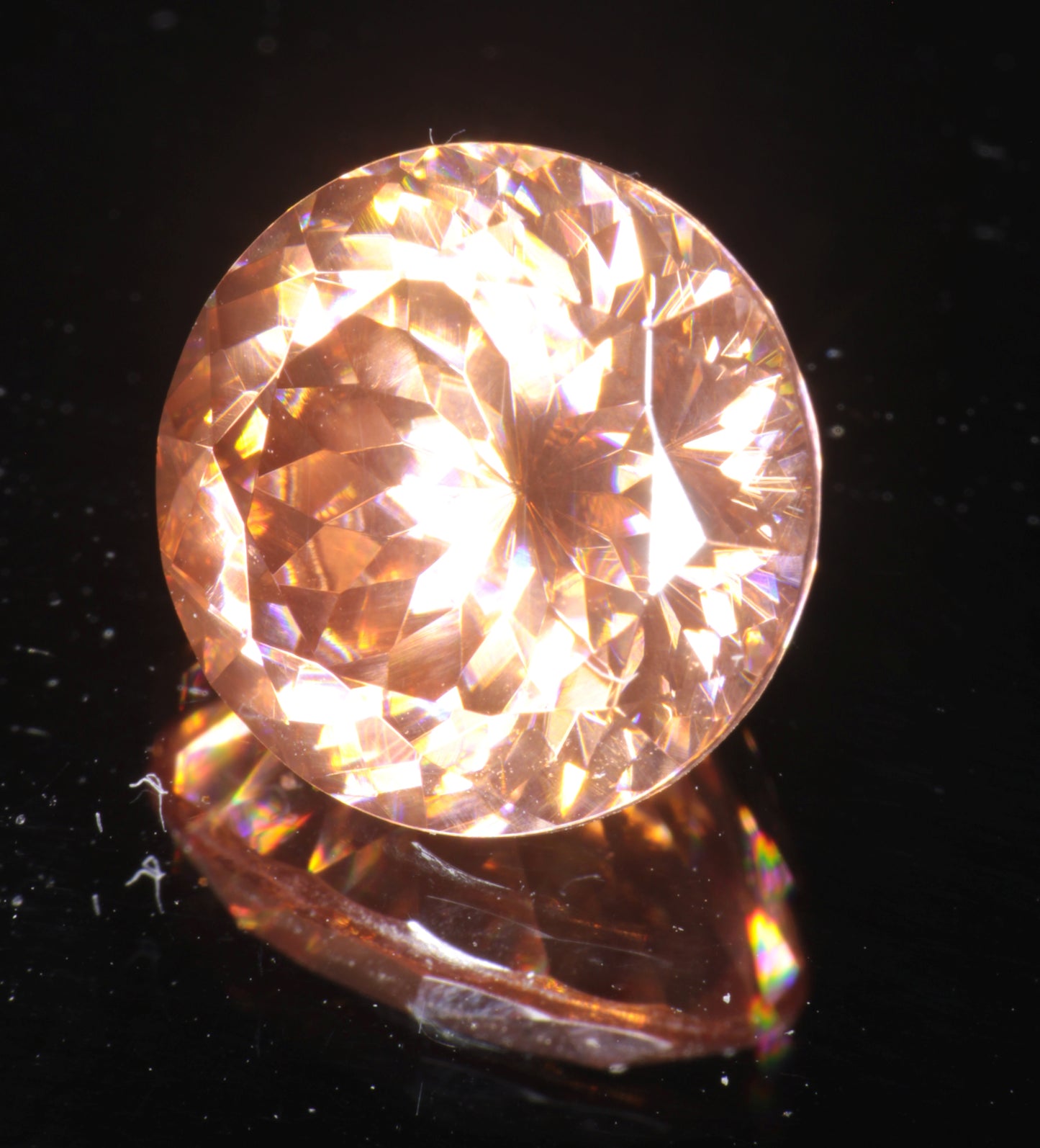 Hologram Crystal (Iron-Doped Lithium Niobate) faceted Stones