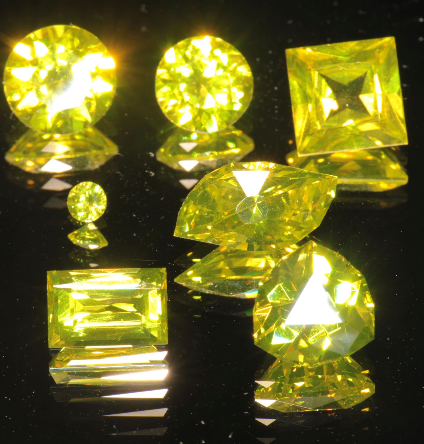 Golden Laser Garnet Faceted Stones, Nd+Ce YAG