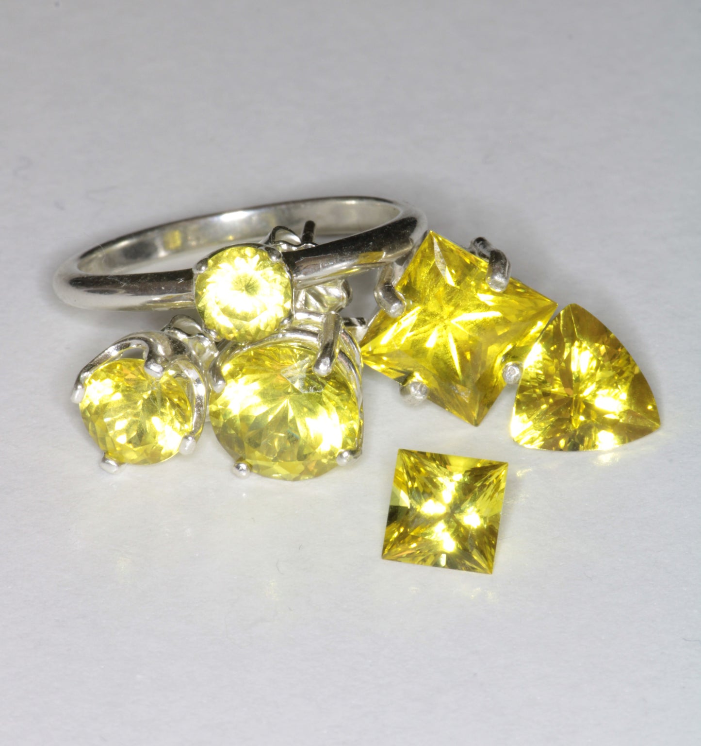 Yellow Sapphire Jewelry, Earrings Pendants and Rings, Czochralski Grown Crystals
