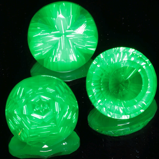 Fantasy Cut Vivid Green Laser Garnet, Vanadium YAG