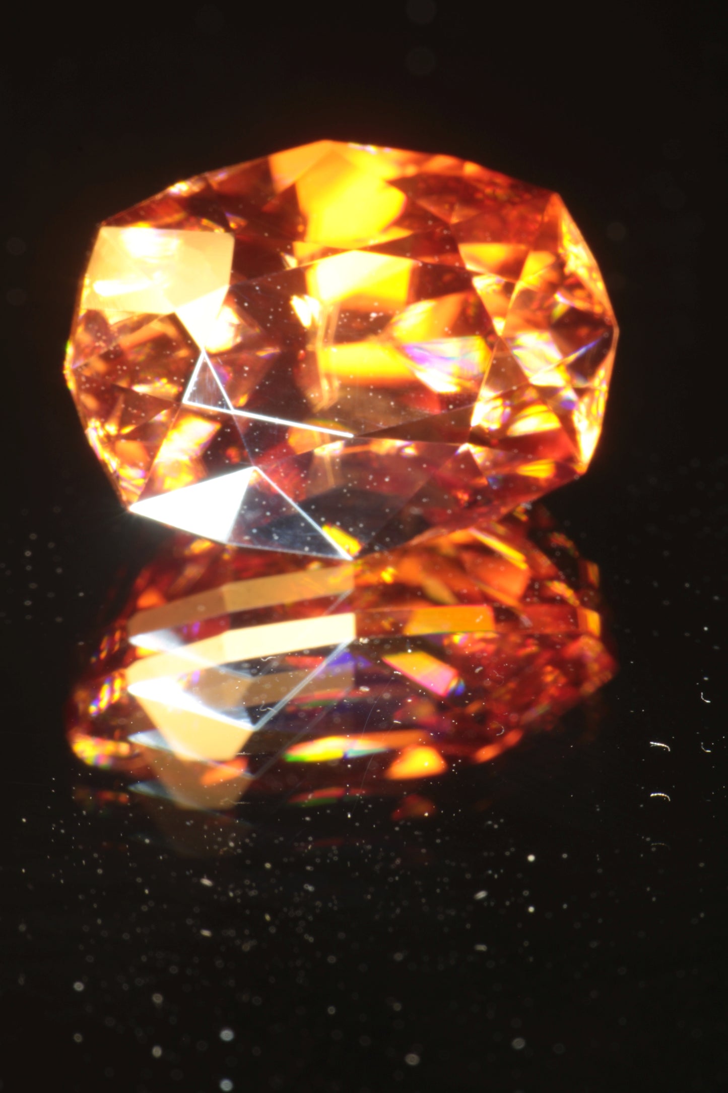 Hologram Crystal (Iron-Doped Lithium Niobate) faceted Stones