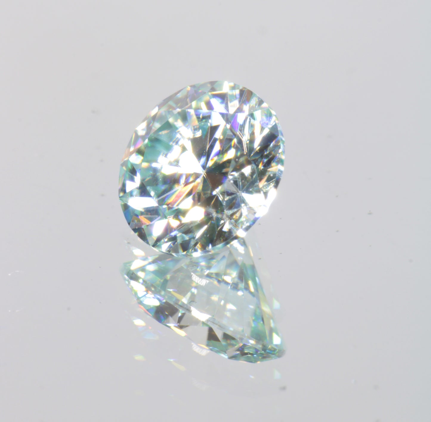 Near-Colorless Moissanite, Light Gold Moissanite Gems