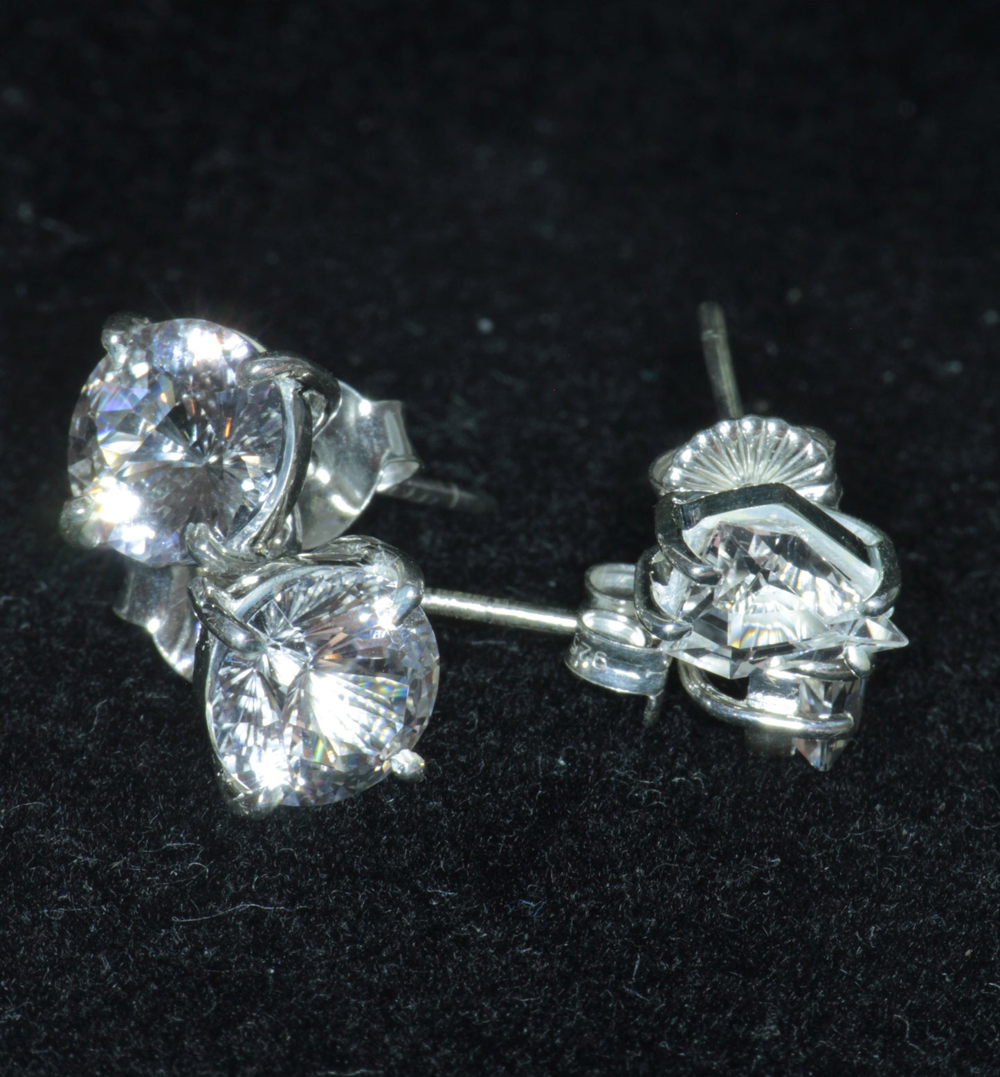 EOTS Cut F-35 Window and Round Cut Sapphire Earrings in Sterling Silver (F35 Gem)