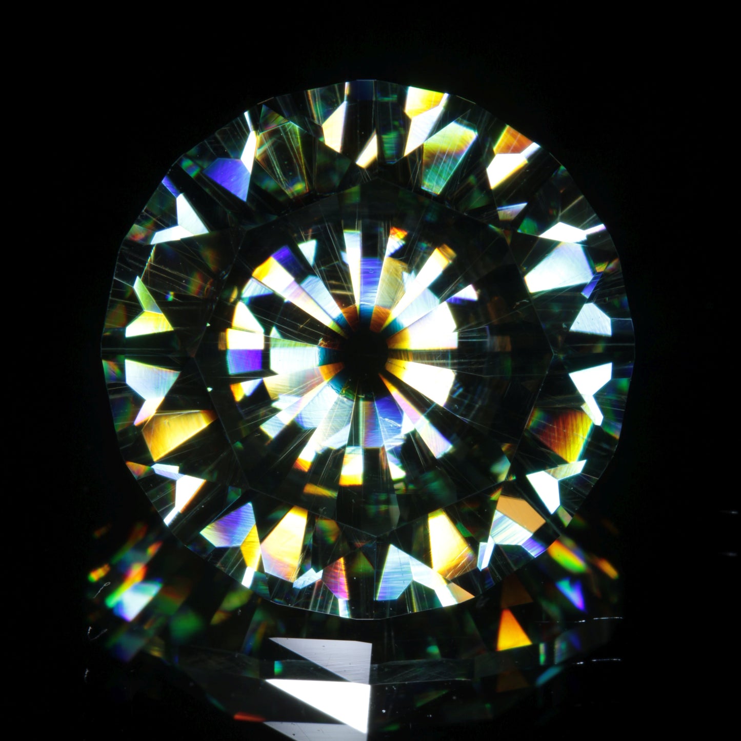 The Gaze, Eye Cut Moissanite for Look Outside, 10ct