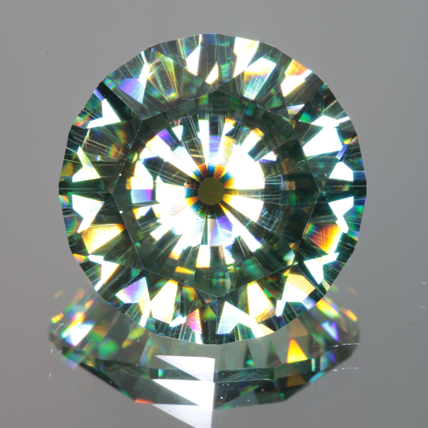 The Gaze, Eye Cut Moissanite for Look Outside, 10ct