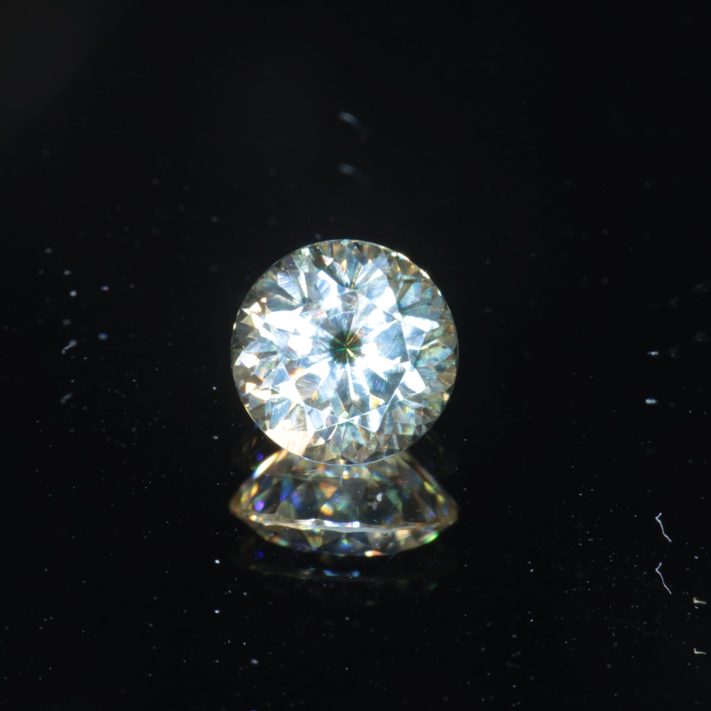 Moissanite Eyes, Loose Round Cut Bicolor Moissanites
