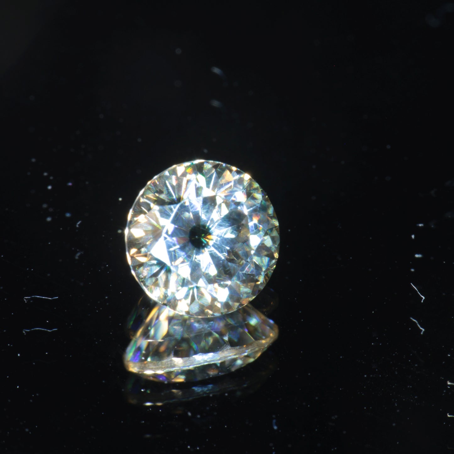 Moissanite Eyes, Loose Round Cut Bicolor Moissanites