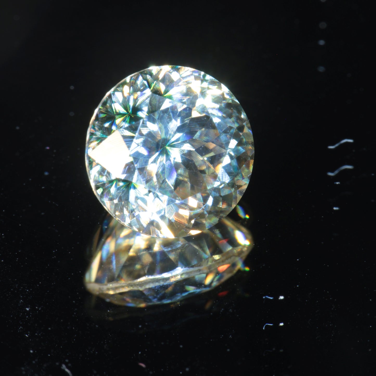 Moissanite Eyes, Loose Round Cut Bicolor Moissanites