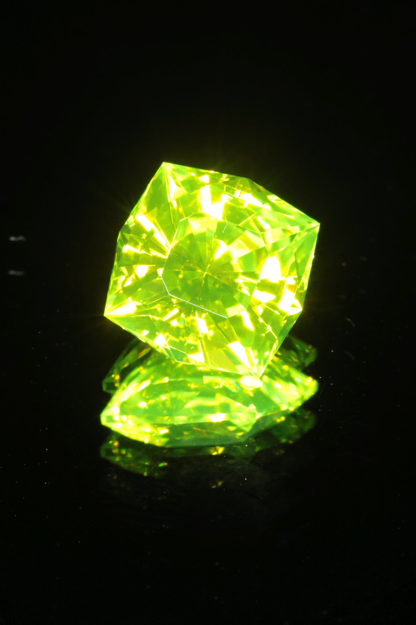 Extra Bright LuAG Lumogarnet Faceted Loose Gems