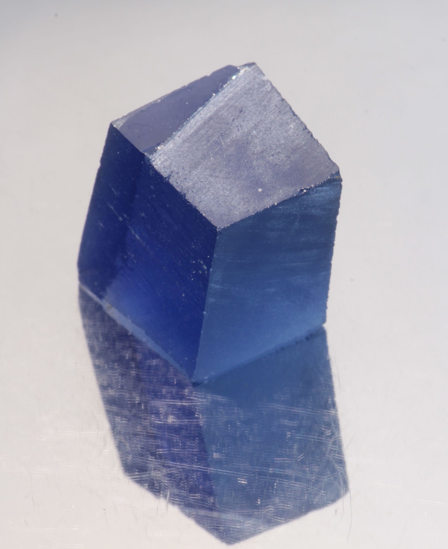 Blue Sapphire Rough, Czochralski Grown Sapphire Crystals