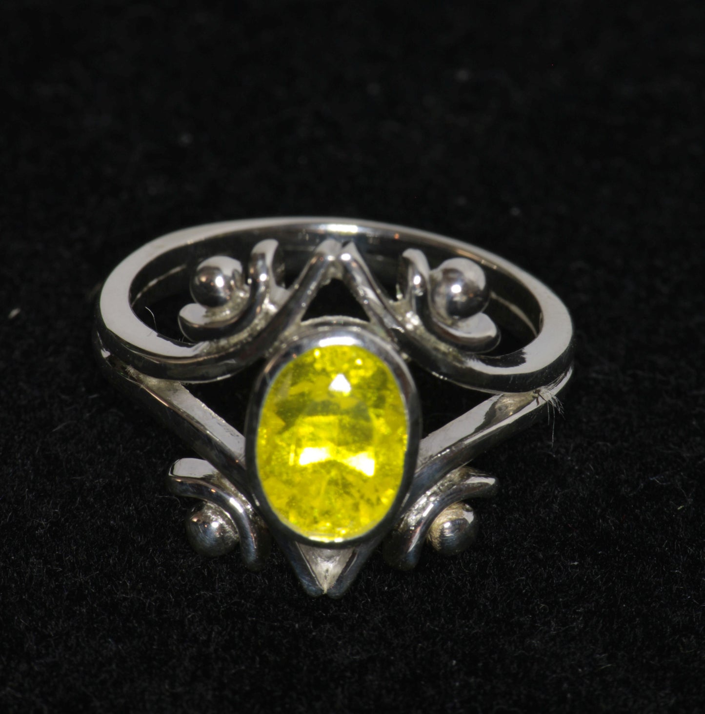 Glow in the Dark GAGG Jewelry (High Glow GAGG Lumogarnet)