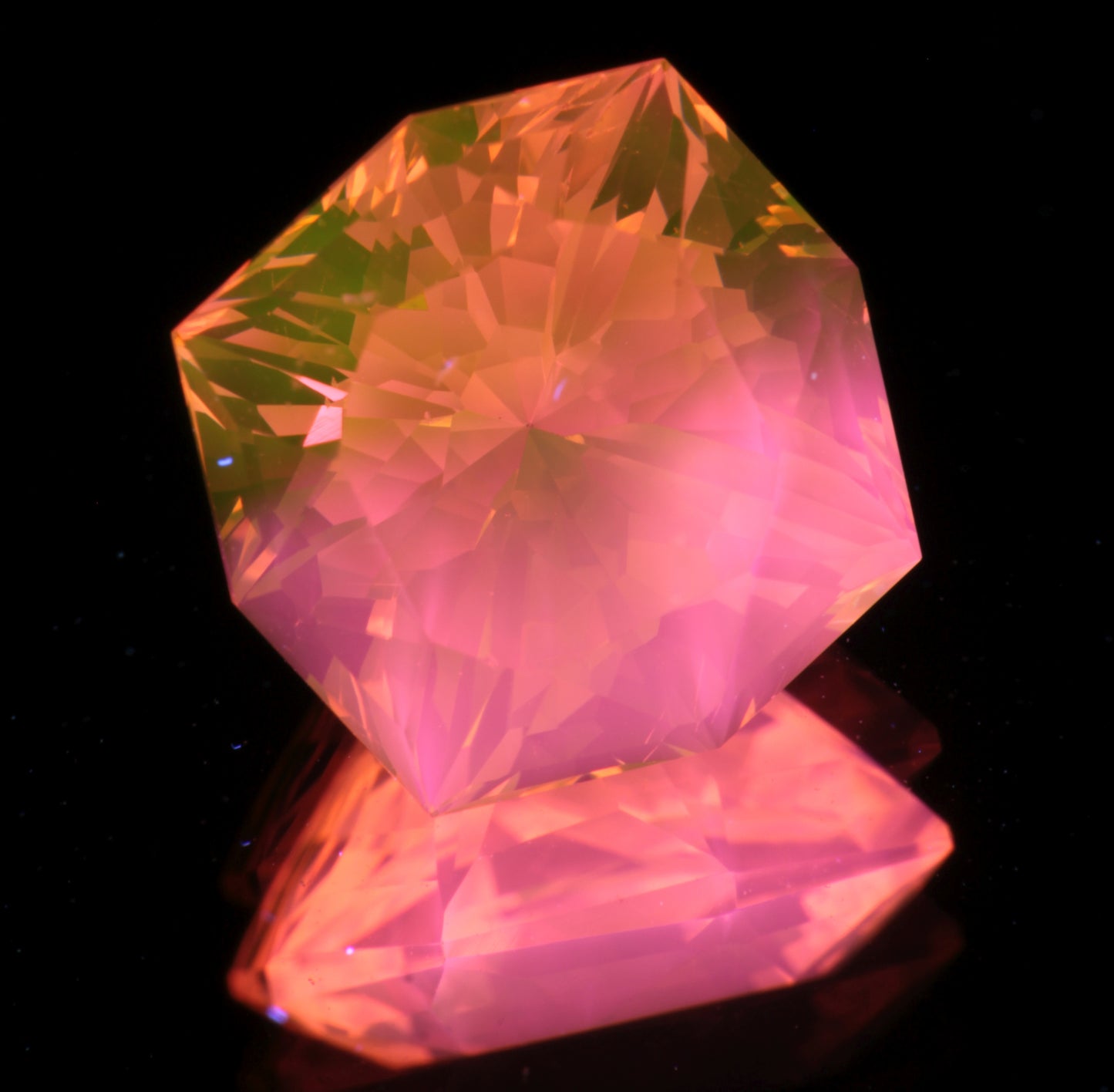 Golden Laser Garnet Faceted Stones, Nd+Ce YAG