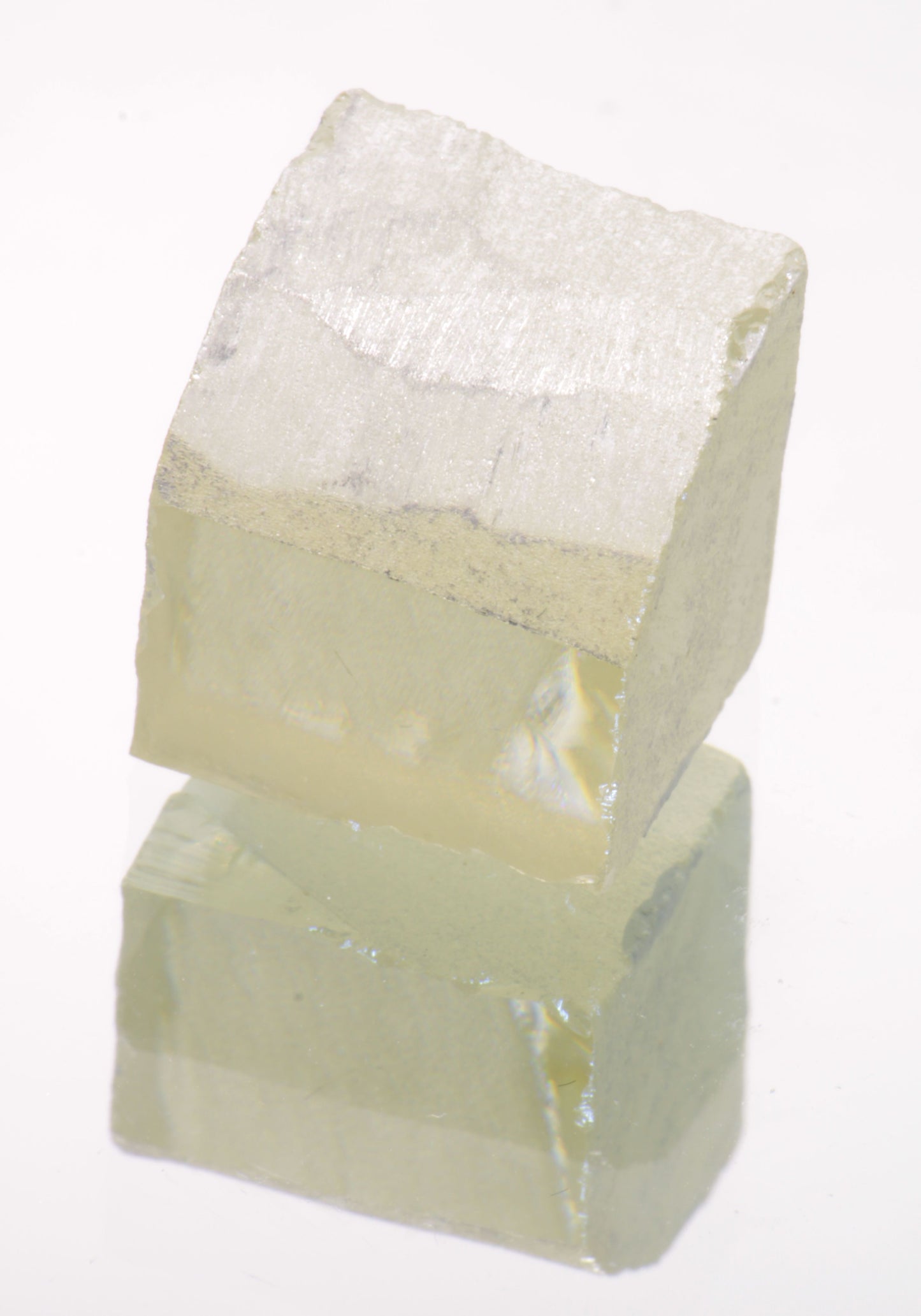 Rutile Facet Rough, Lab Created Rutile Uncut