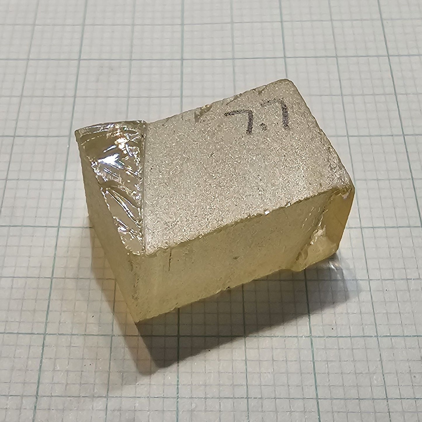 Rutile Facet Rough, Lab Created Rutile Uncut