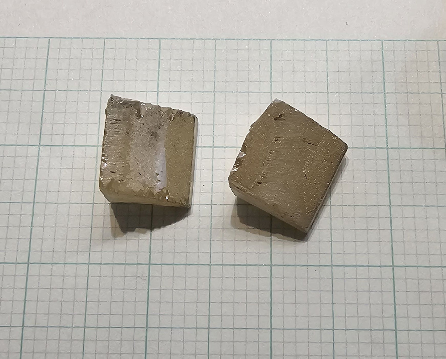 Rutile Facet Rough, Lab Created Rutile Uncut