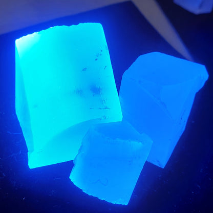 LYSO Facet Rough Blue Glow Scintillator