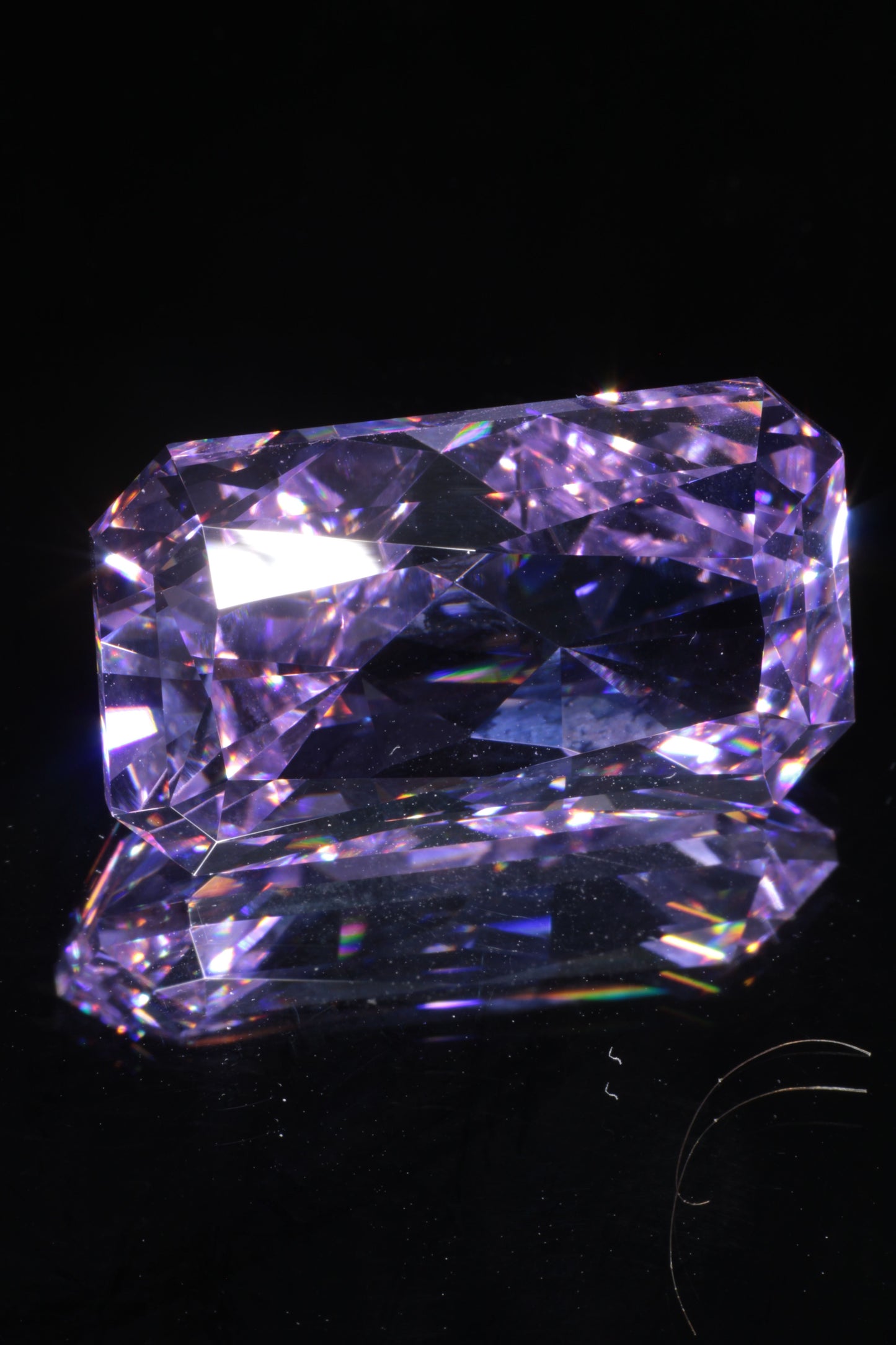 Large Violet Laser Garnet, Nd YAG