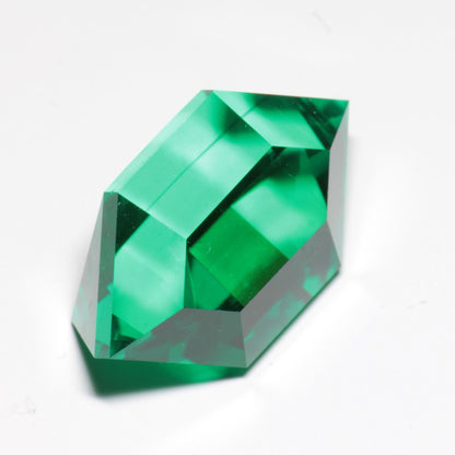 Retro Pixel Rupee Cut Green Laser Garnet 10ct