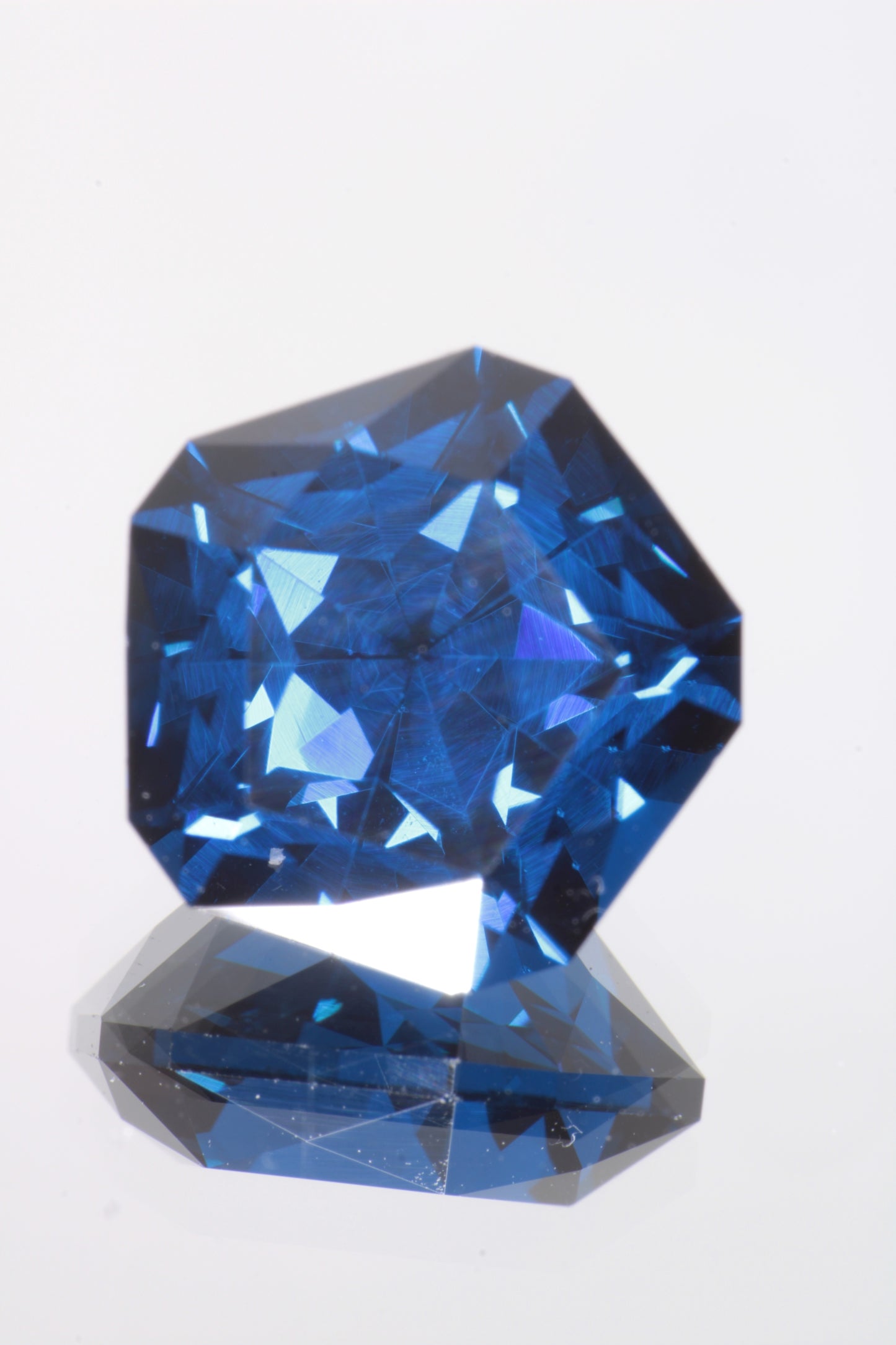 Fancy Lab Sapphire Loose Stones, Green Purple and Color Change Flame Fusion