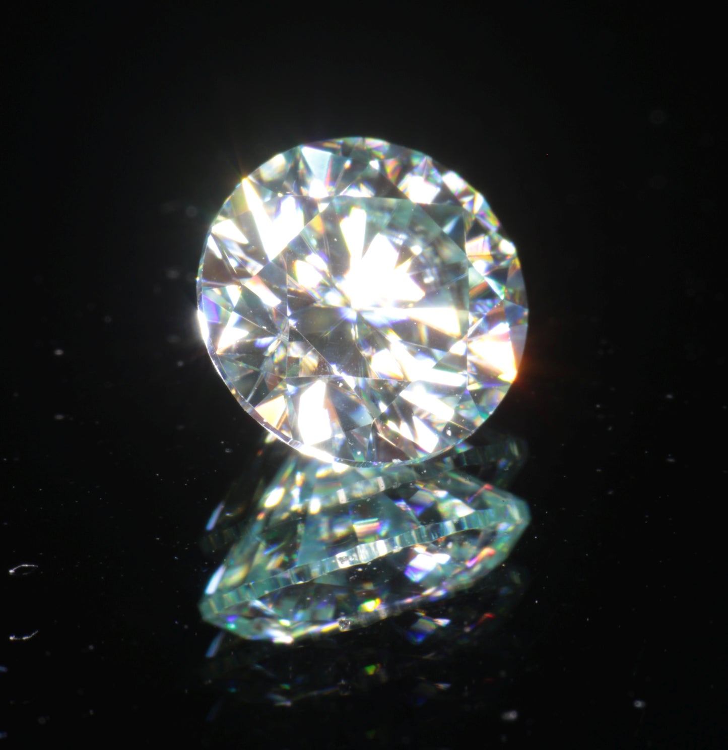 Near-Colorless Moissanite, Light Gold Moissanite Gems