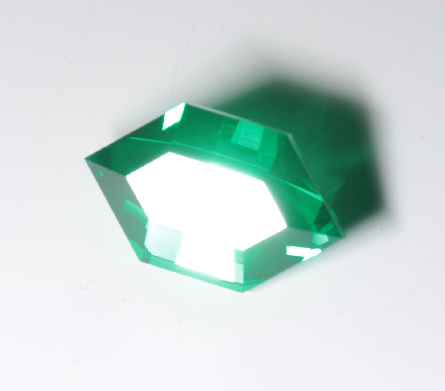 Retro Pixel Rupee Cut Green Laser Garnet 10ct