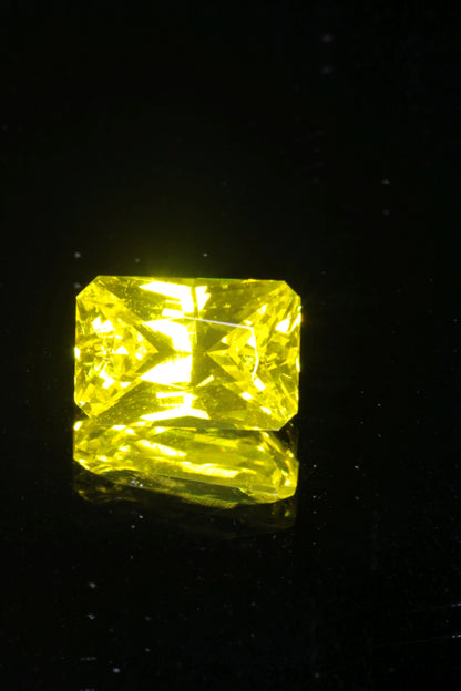 Glow in the Dark GAGG Lumogarnet High Glow Loose Faceted Stones