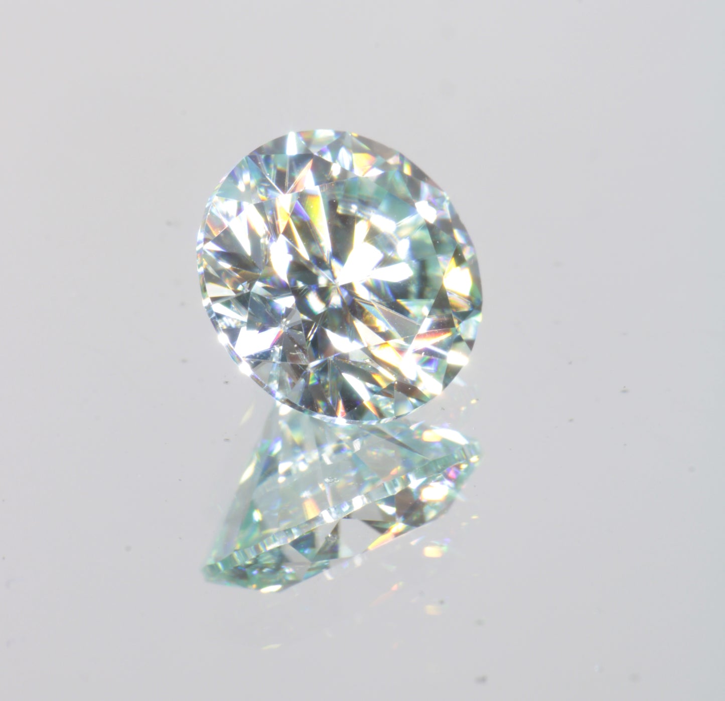 Near-Colorless Moissanite, Light Gold Moissanite Gems