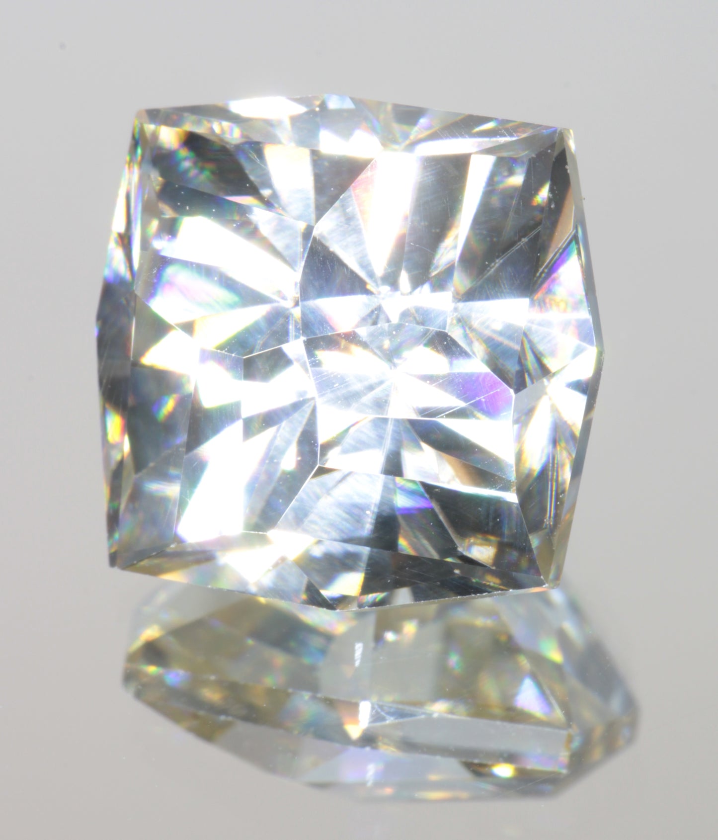 Near-Colorless Moissanite, Light Gold Moissanite Gems