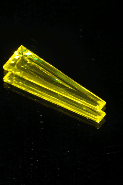 Glow in the Dark GAGG Lumogarnet High Glow Loose Faceted Stones