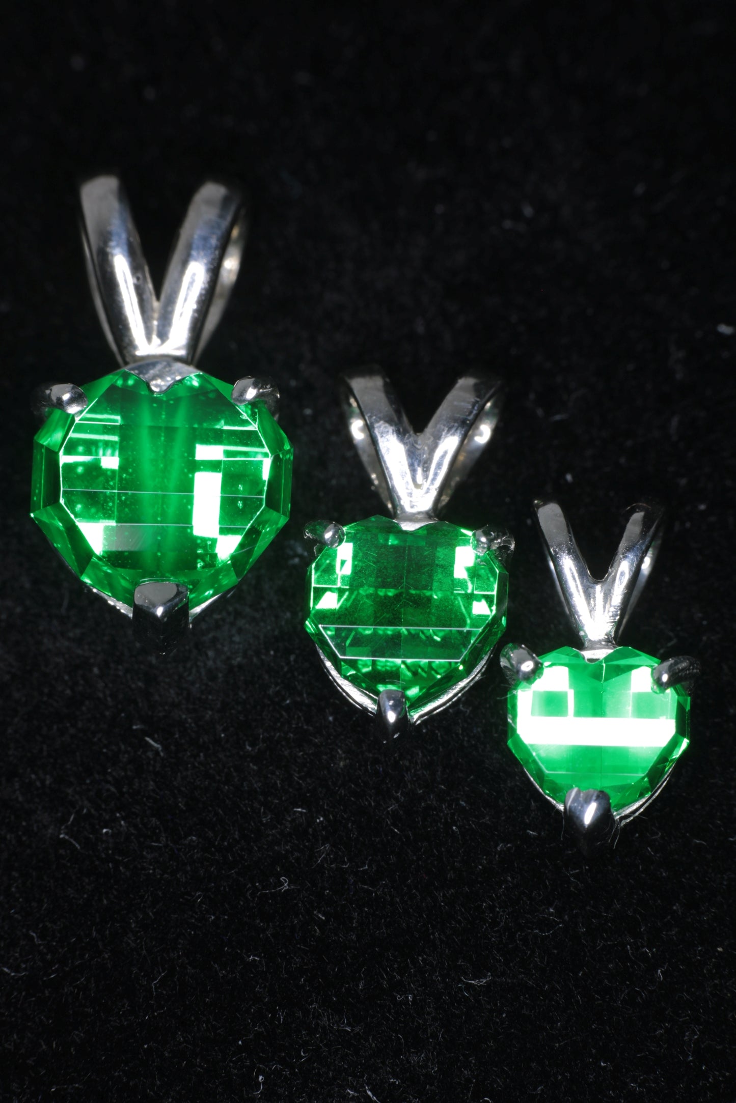 RetroHeart™ Pendants in Sterling Silver, Pixel Heart Cut