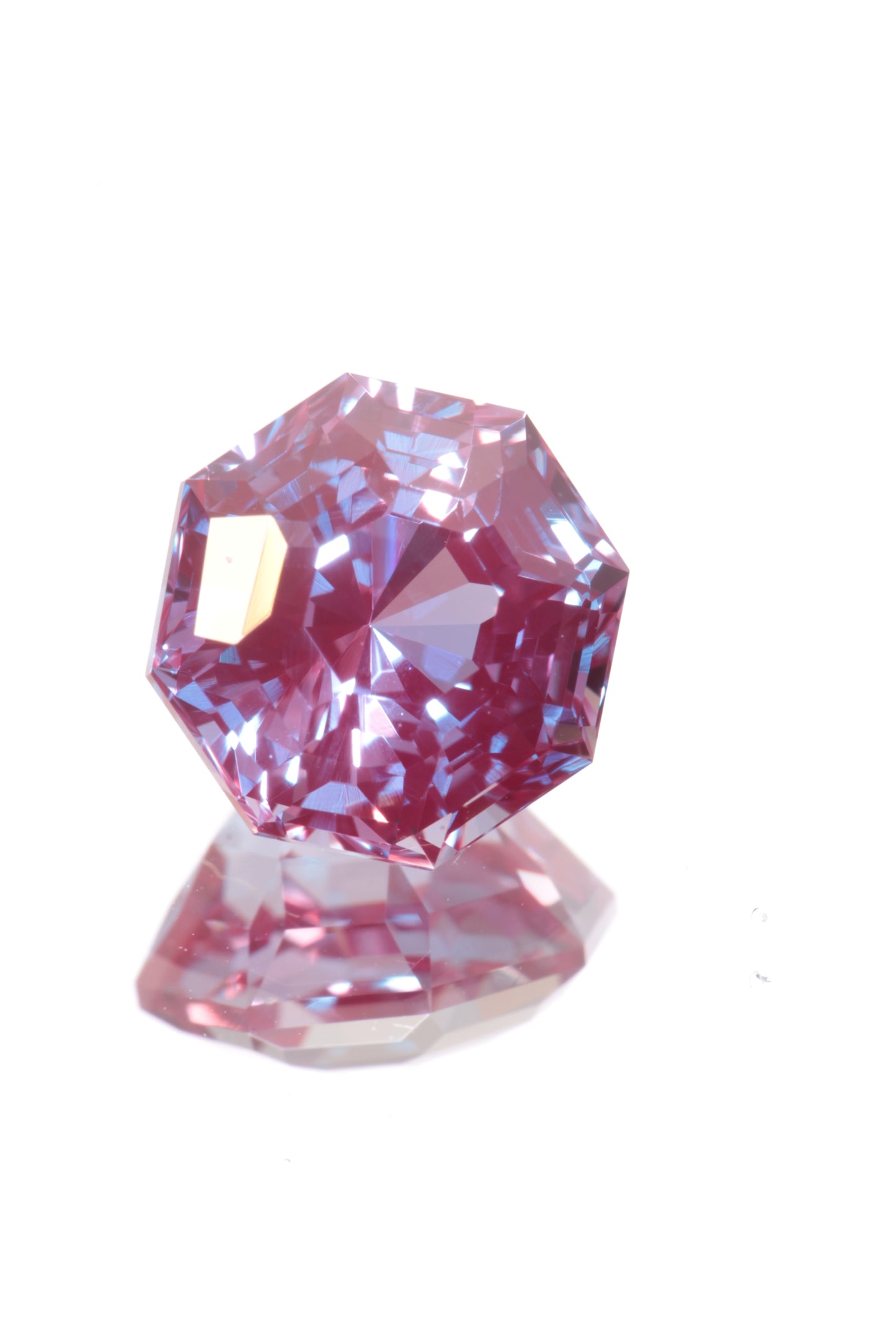 Laser Alexandrite Faceted Stones Lab Created, Red Glow Alexandrite