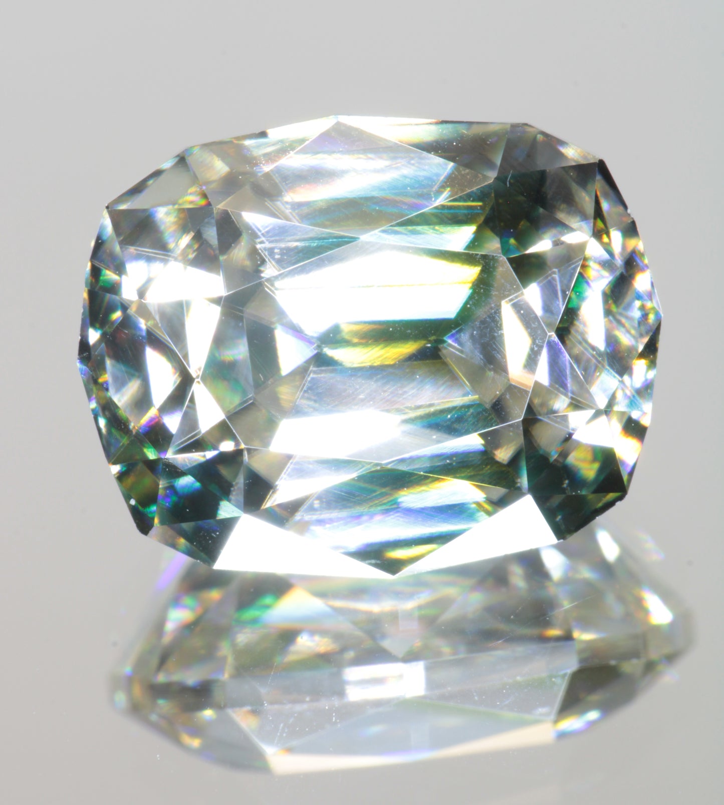 Near-Colorless Moissanite, Light Gold Moissanite Gems