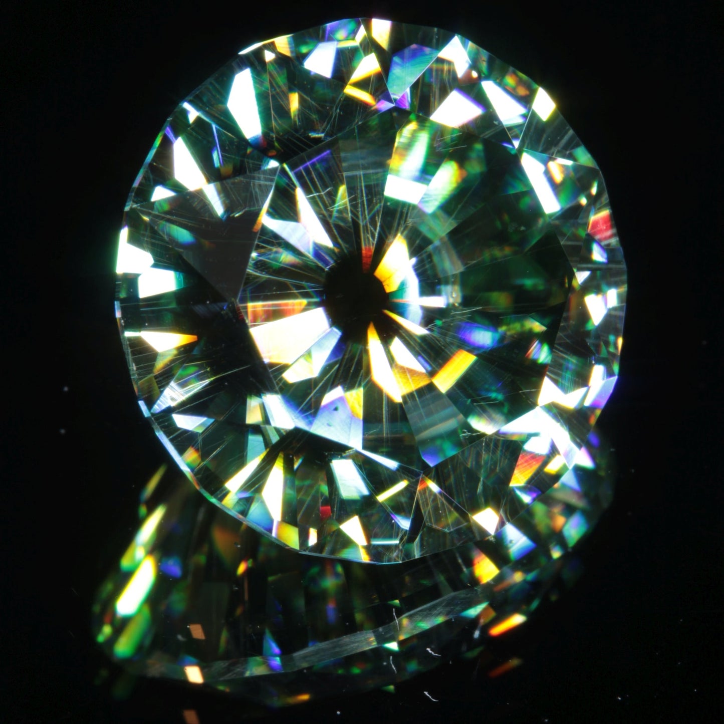 The Gaze, Eye Cut Moissanite for Look Outside, 10ct