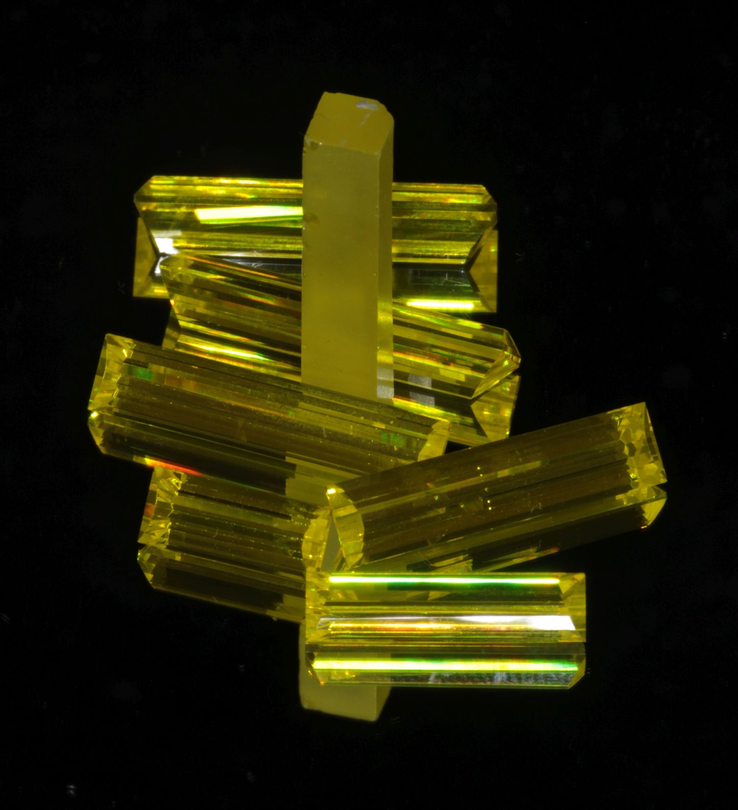 GAGG Pixels, Yellow Lumogarnet Scintillator  (Day Glow Fluorescence, Slight Phosphorescence)