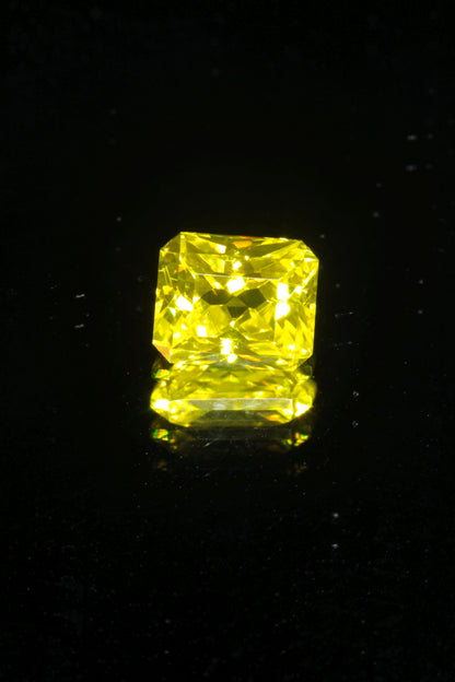 Glow in the Dark GAGG Lumogarnet High Glow Loose Faceted Stones