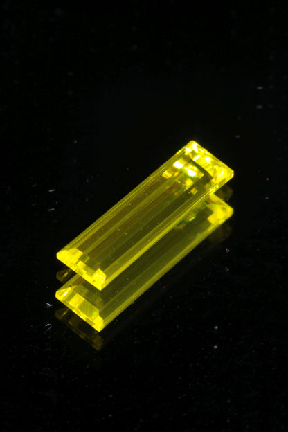 Glow in the Dark GAGG Lumogarnet High Glow Loose Faceted Stones