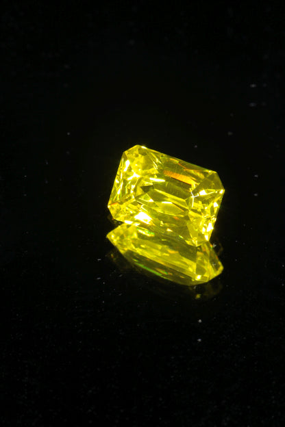 Glow in the Dark GAGG Lumogarnet High Glow Loose Faceted Stones