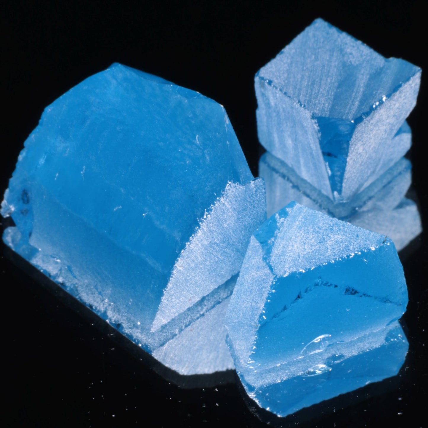 Vivid Aqua Laser Garnet Facet Rough, YbAG