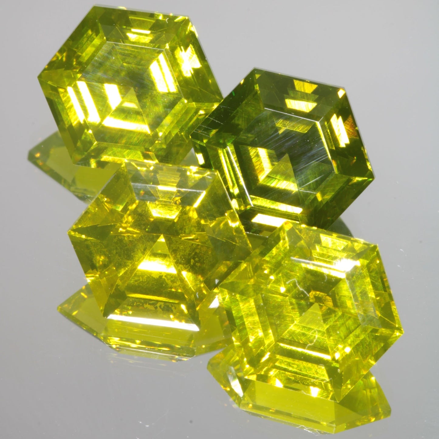Zombie Garnet, Yellow Green Laser Garnet Faceted Stones, Ce+?? YAG