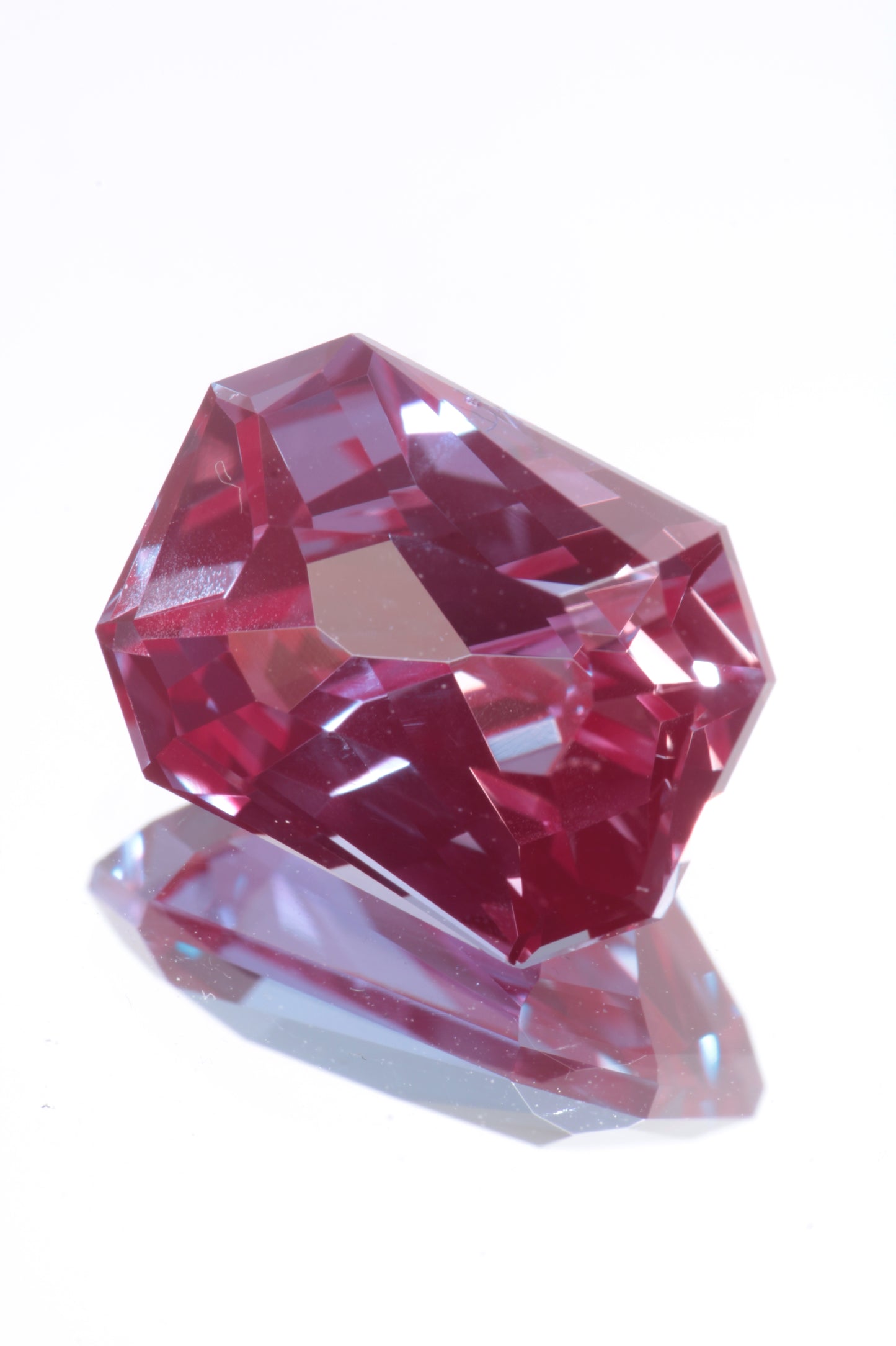 Laser Alexandrite Faceted Stones Lab Created, Red Glow Alexandrite