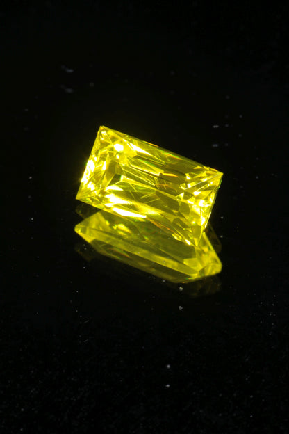 Glow in the Dark GAGG Lumogarnet High Glow Loose Faceted Stones