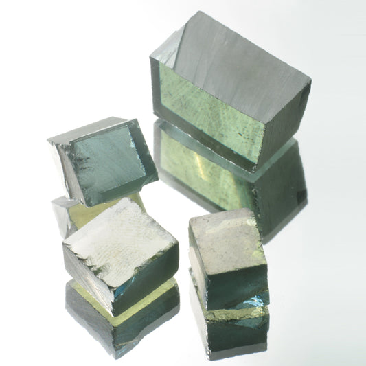 Dichroic Blue Yellow Moissanite Facet Rough
