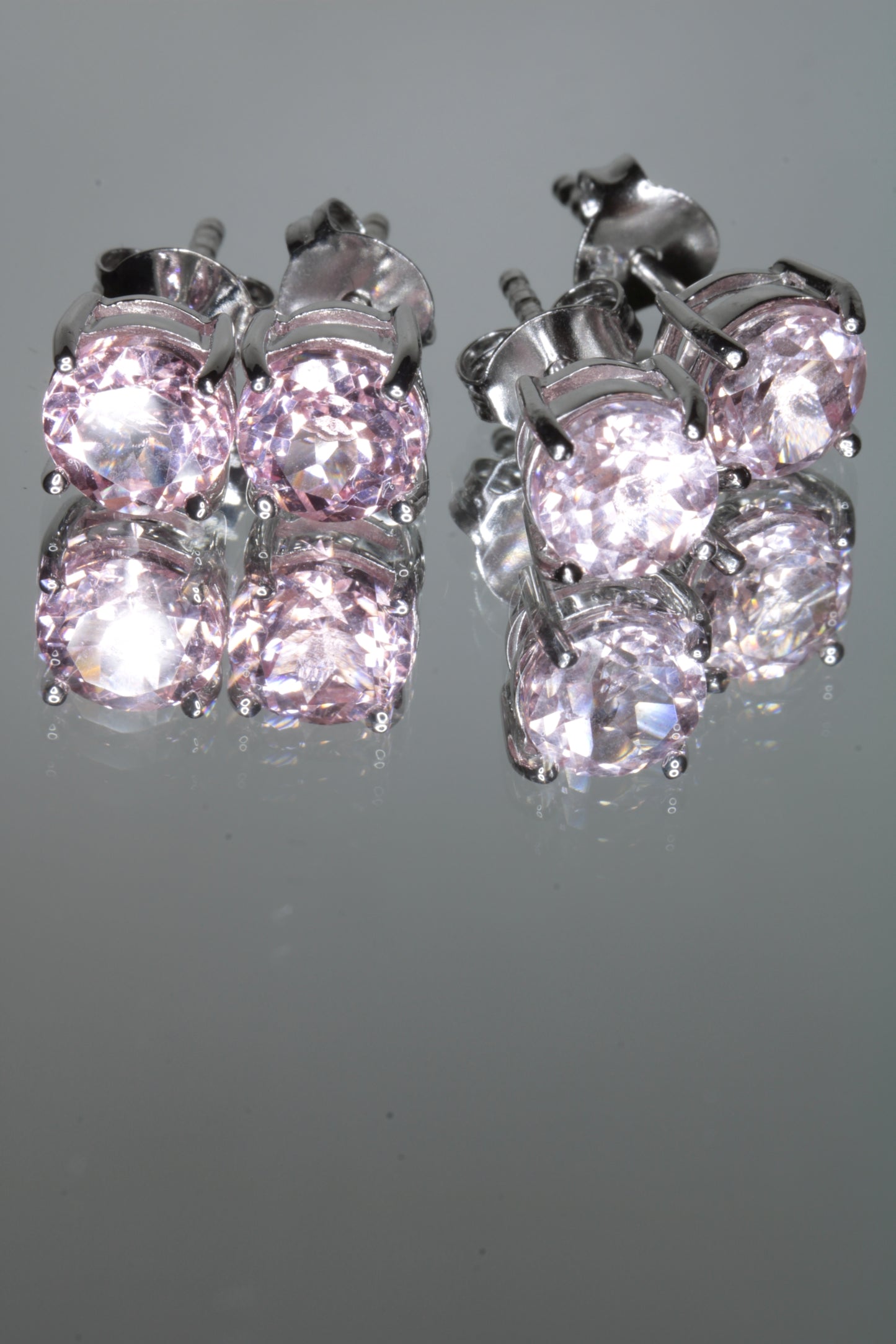 Laser Sapphire Jewelry, Titanium Sapphire Pendants Rings and Earrings